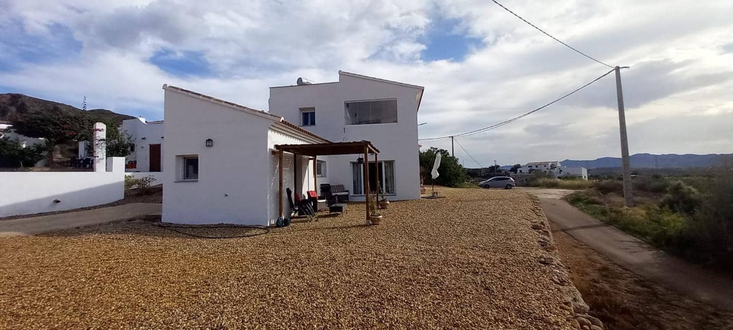 4 soveværelse Finca/Landehus til salg i Cariatiz med garage - € 274.950 (Ref: 9445512)