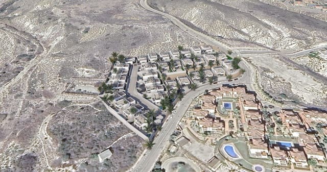 3 Zimmer Villa zu verkaufen in Valle del Este, Vera mit Pool Garage - 289.000 € (Ref: 9462907)