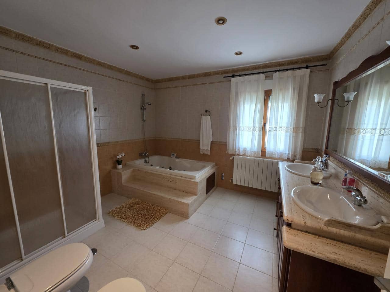 5 slaapkamer Villa te koop in Garrucha met zwembad garage - € 650.000 (Ref: 9516472)