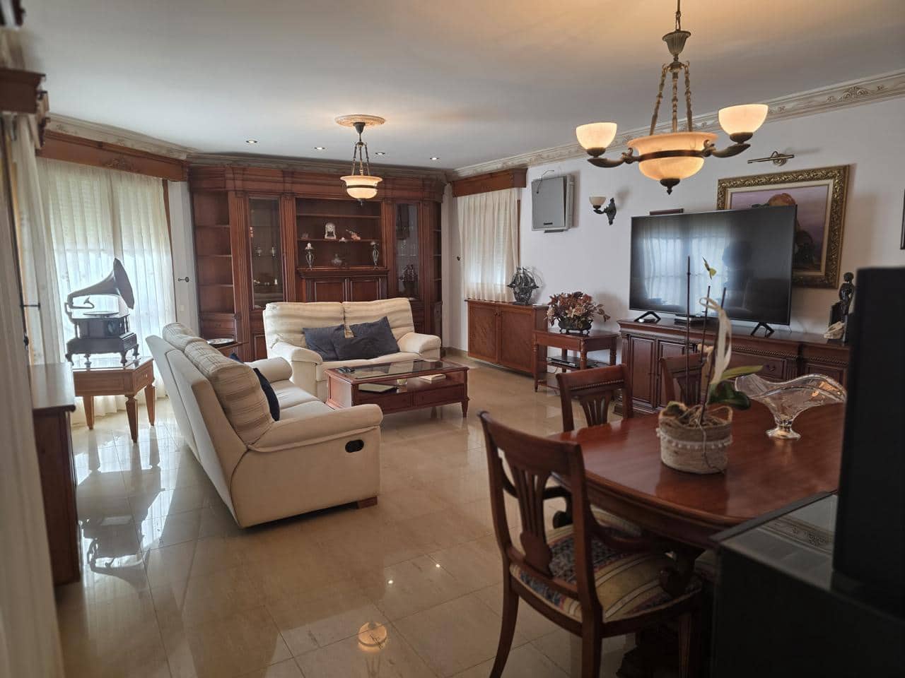 5 slaapkamer Villa te koop in Garrucha met zwembad garage - € 650.000 (Ref: 9516472)