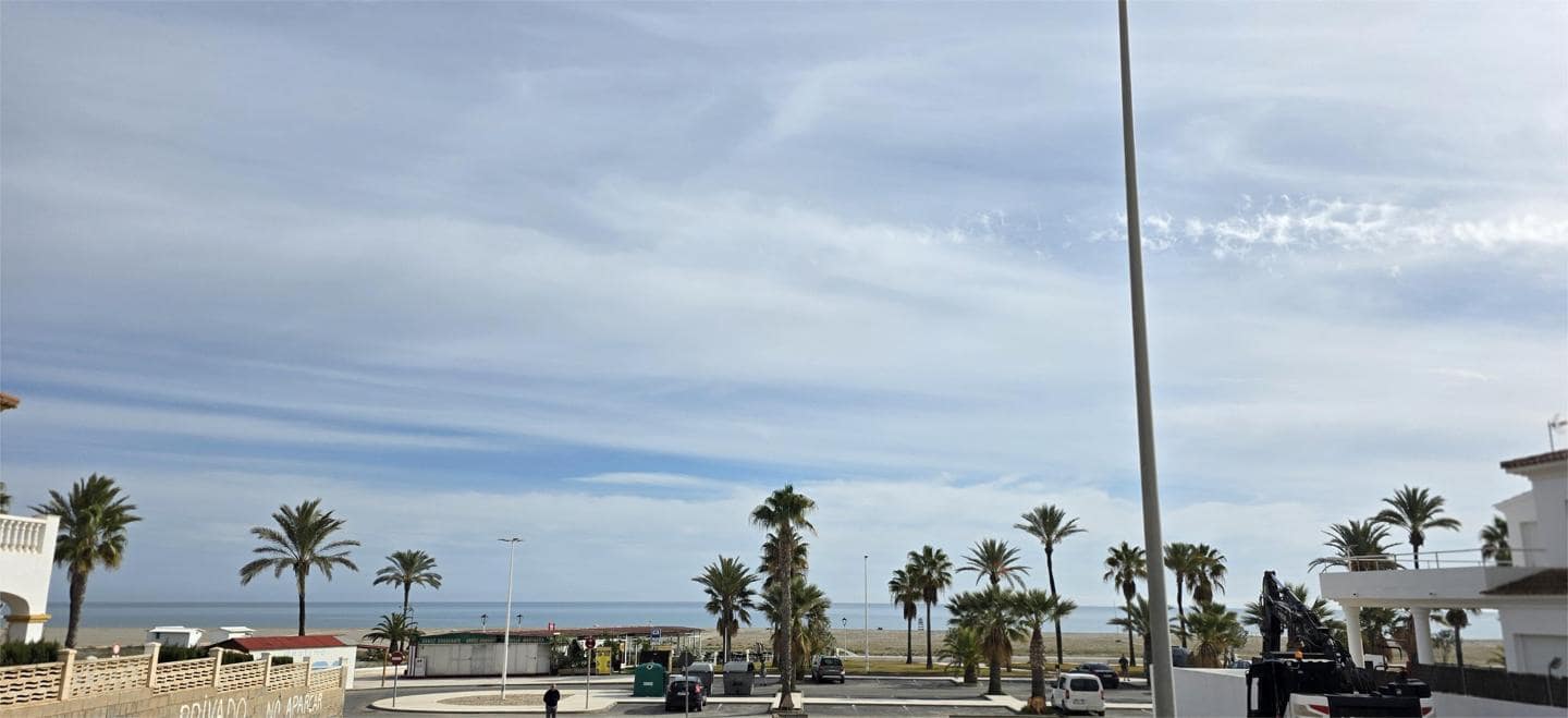 5 slaapkamer Villa te koop in Garrucha met zwembad garage - € 650.000 (Ref: 9516472)