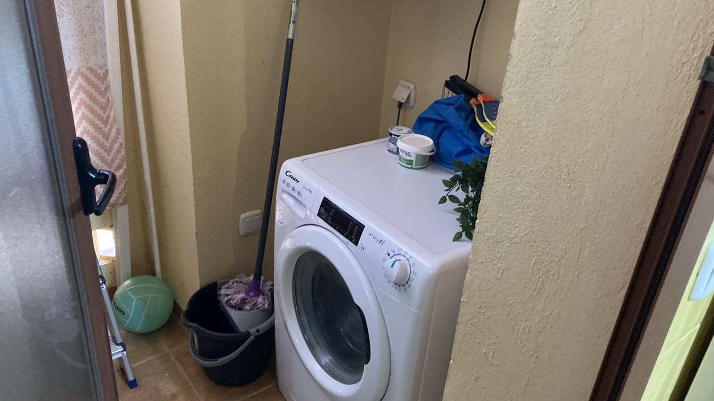 2 makuuhuone Asunto vuokrattavana paikassa Vera mukana uima-altaan 
autotalli - 750 € (Ref: 9525077)