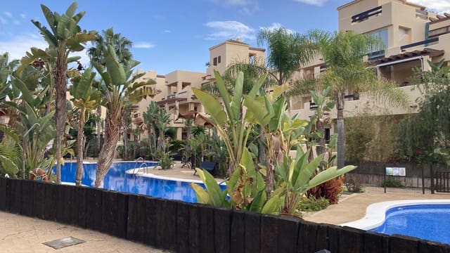 2 makuuhuone Asunto vuokrattavana paikassa Puerto del Rey, Vera mukana uima-altaan 
autotalli - 750 € (Ref: 9525077)