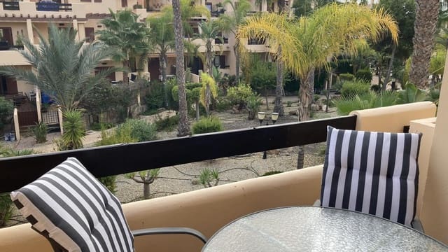 2 makuuhuone Asunto vuokrattavana paikassa Puerto del Rey, Vera mukana uima-altaan 
autotalli - 750 € (Ref: 9525077)