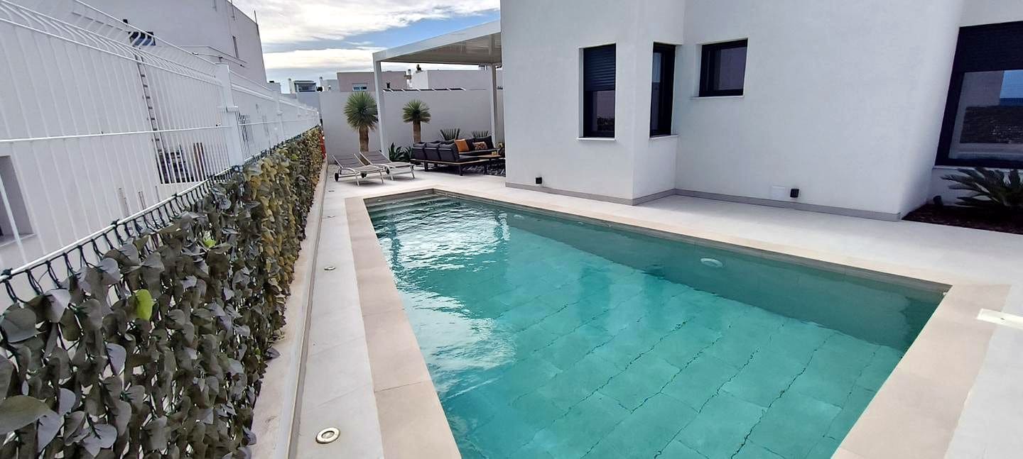 Villa/Maison de 3 chambres de location de vacances à Mojacar avec piscine - 3 000 € (Ref: 9565916)