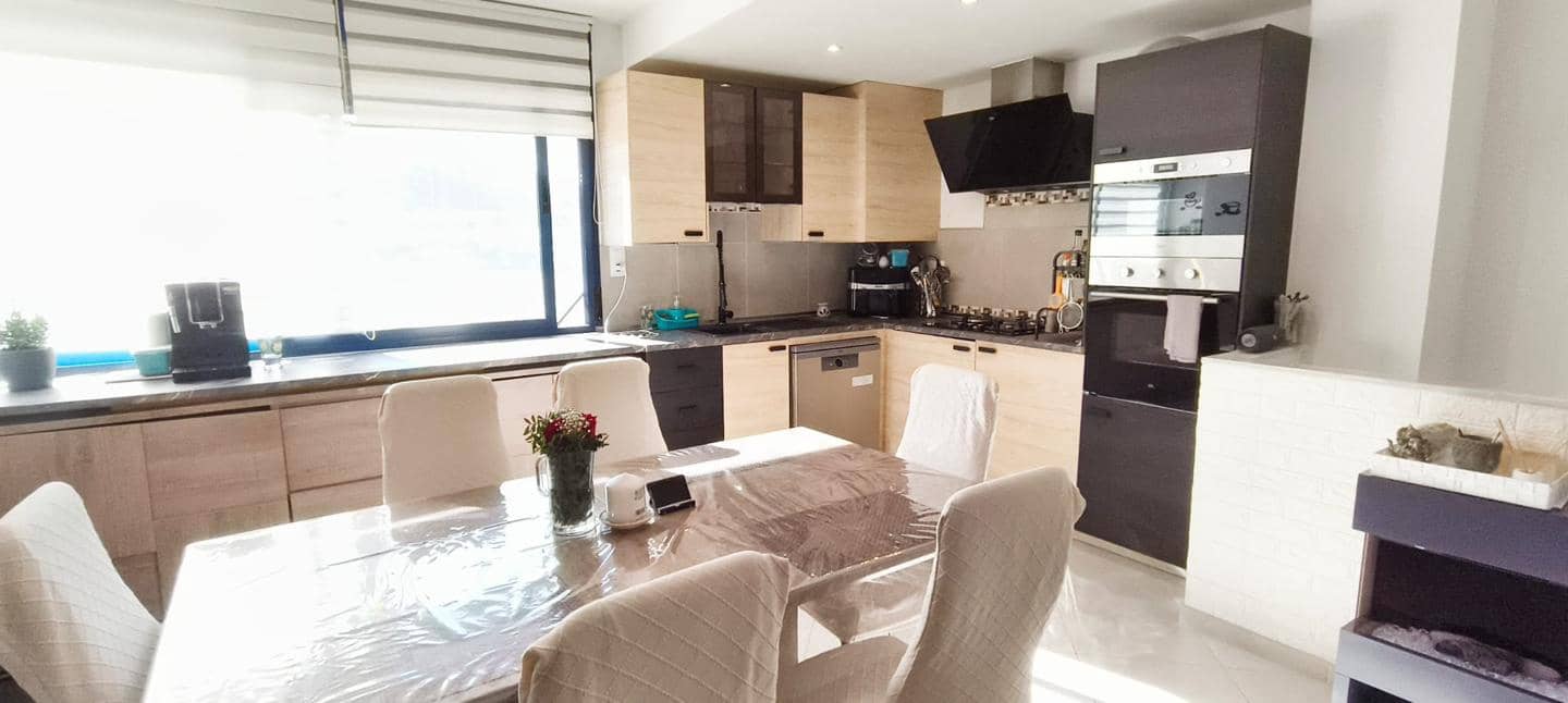 4 soveværelse Lejlighed til salg i Garrucha med swimmingpool garage - € 149.000 (Ref: 9624178)