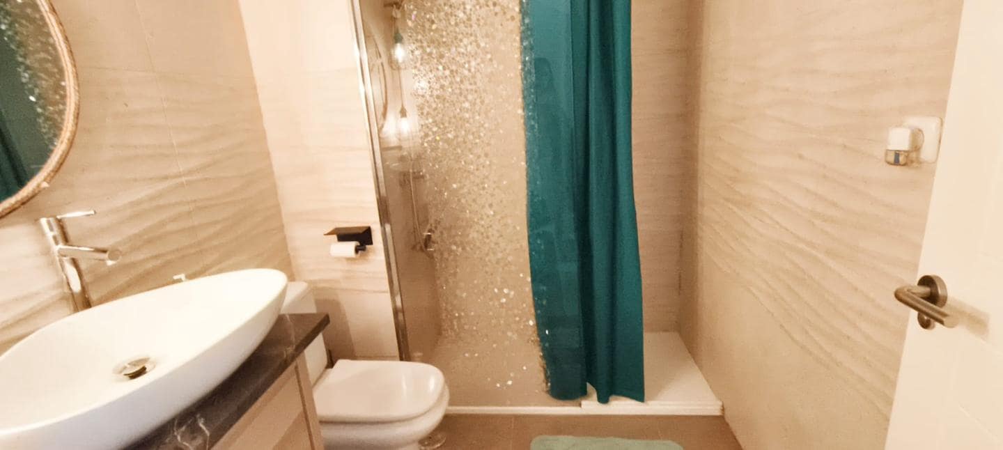 4 soveværelse Lejlighed til salg i Garrucha med swimmingpool garage - € 149.000 (Ref: 9624178)