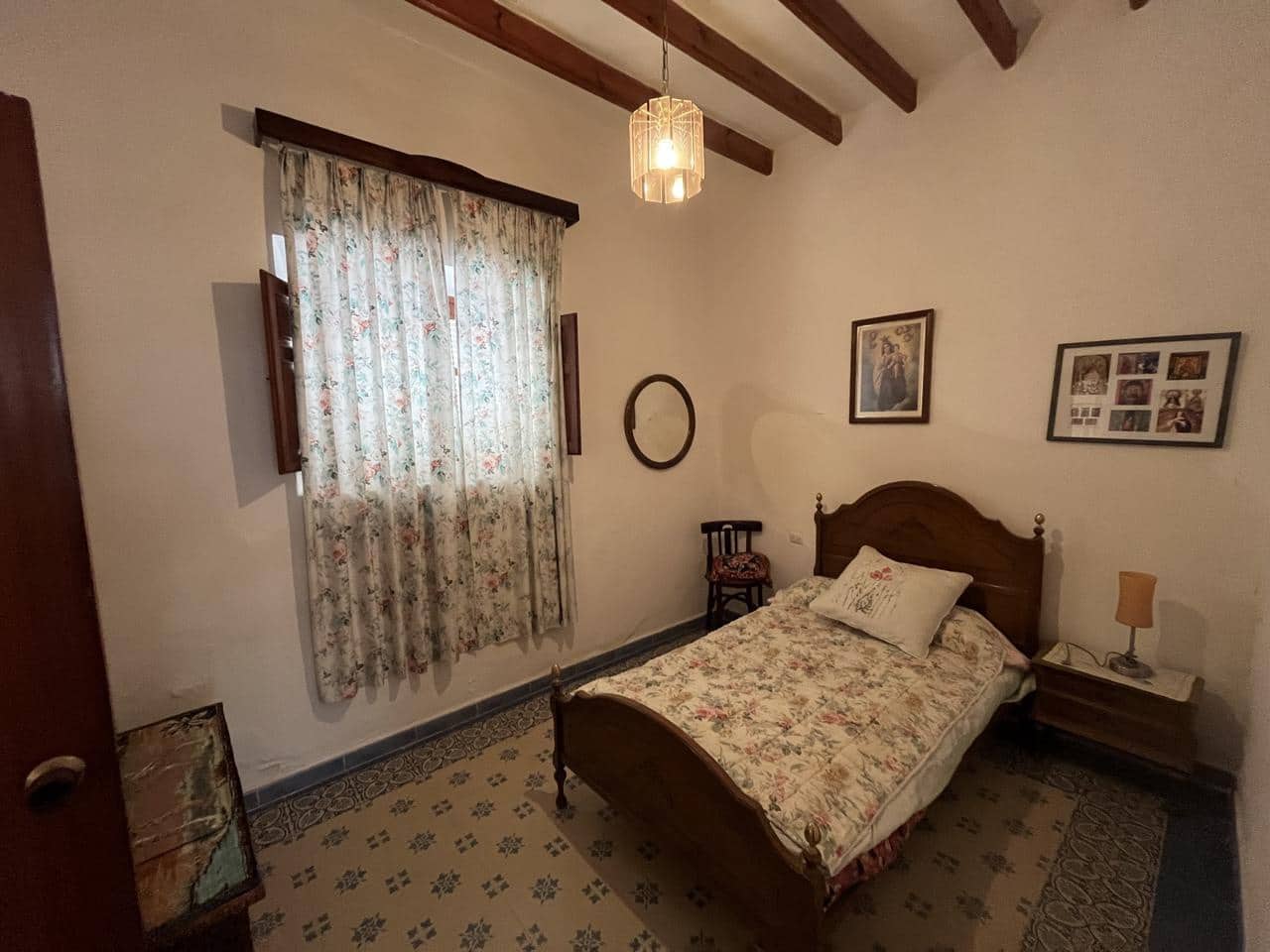 5 bedroom Villa for sale in Los Gallardos - € 160,000 (Ref: 9629251)