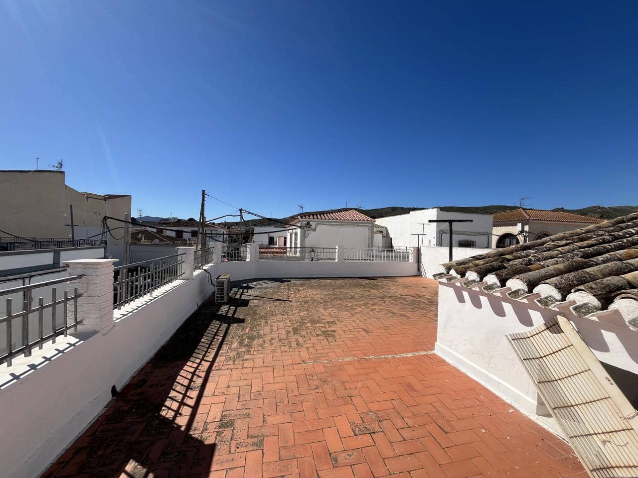 5 bedroom Villa for sale in Los Gallardos - € 160,000 (Ref: 9629251)