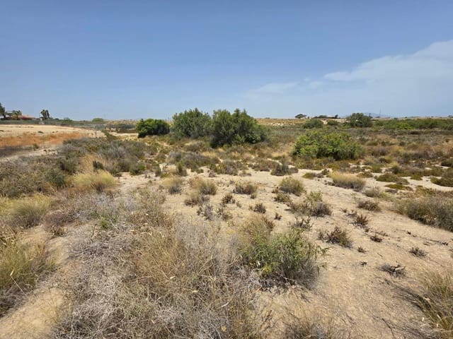 Mark till salu i Garrucha - 46 000 € (Ref: 9687611)