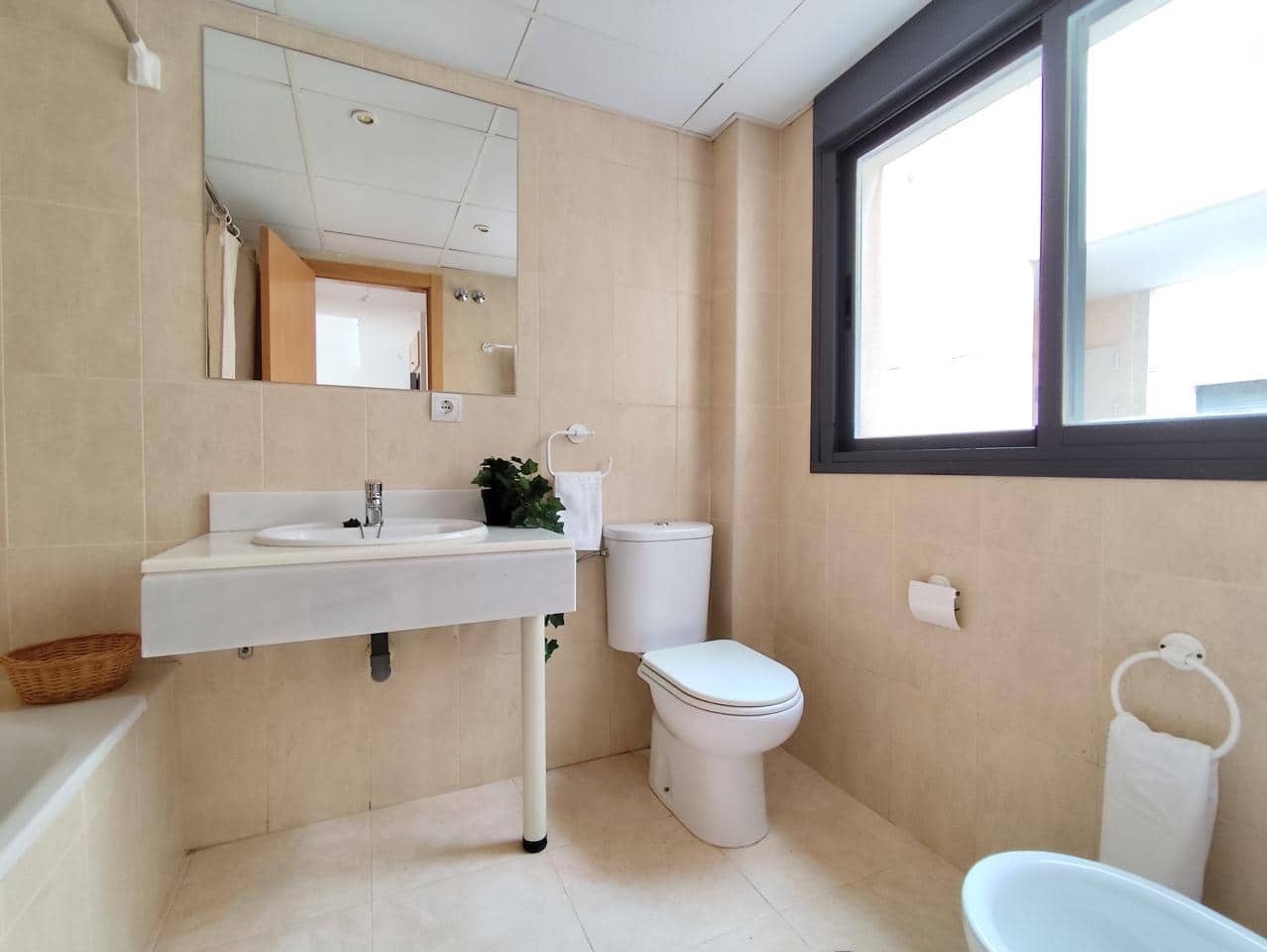 3 slaapkamer Flat te koop in Vera met zwembad garage - € 235.000 (Ref: 9699675)