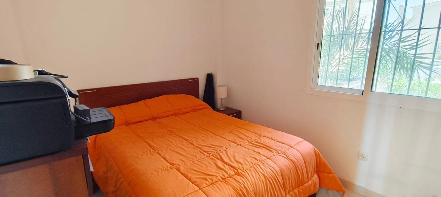 3 makuuhuone Asunto myytävänä paikassa Vera mukana uima-altaan - 184 000 € (Ref: 9752461)