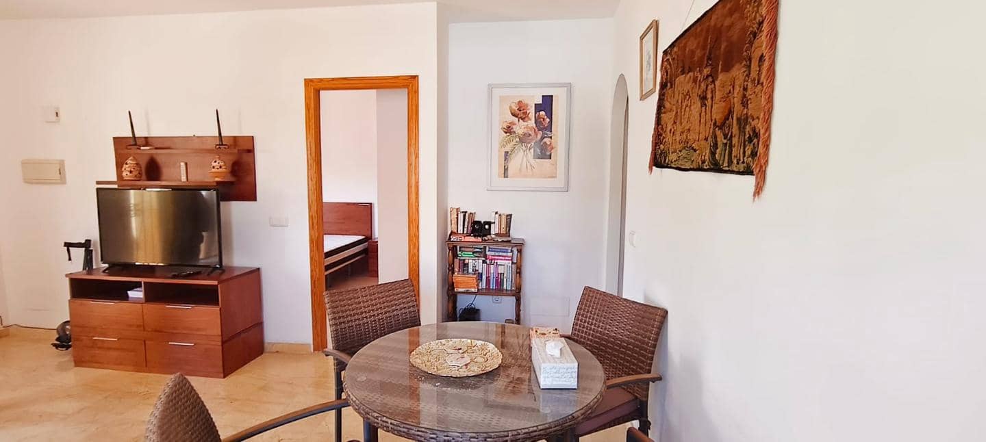 3 makuuhuone Asunto myytävänä paikassa Vera mukana uima-altaan - 184 000 € (Ref: 9752461)