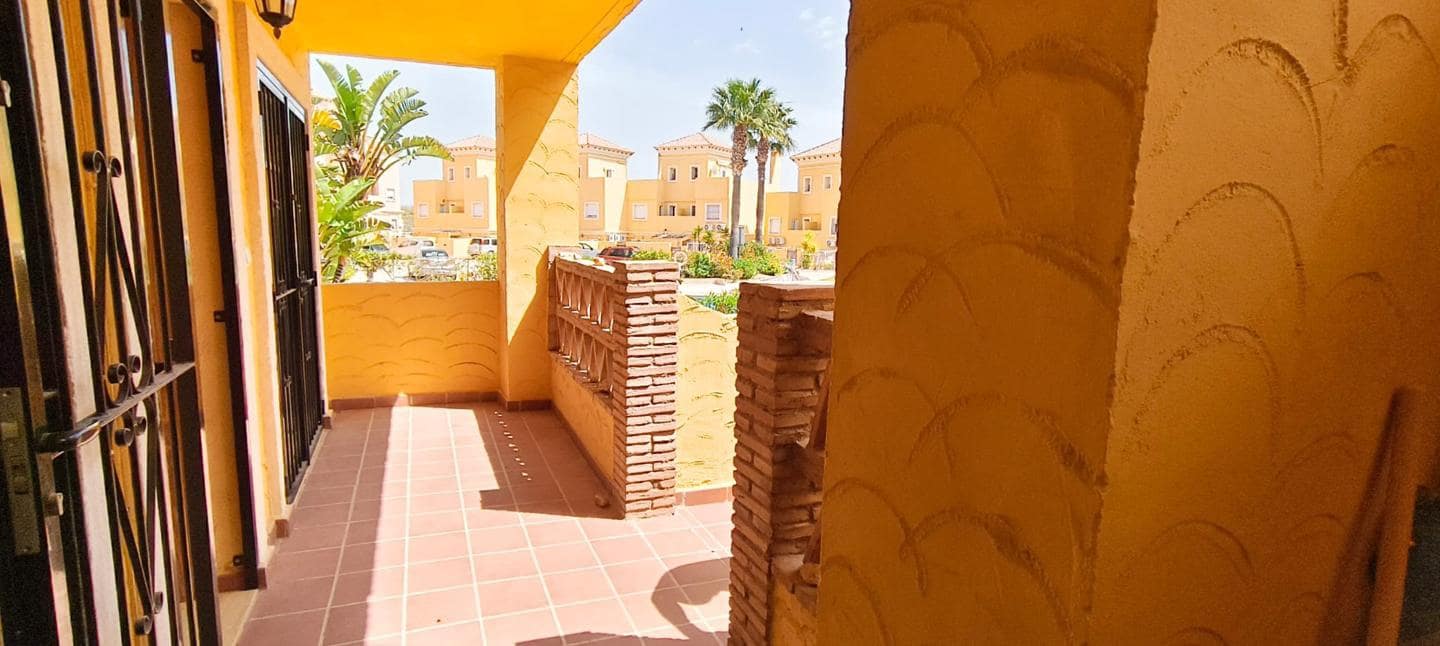 3 makuuhuone Asunto myytävänä paikassa Vera mukana uima-altaan - 184 000 € (Ref: 9752461)