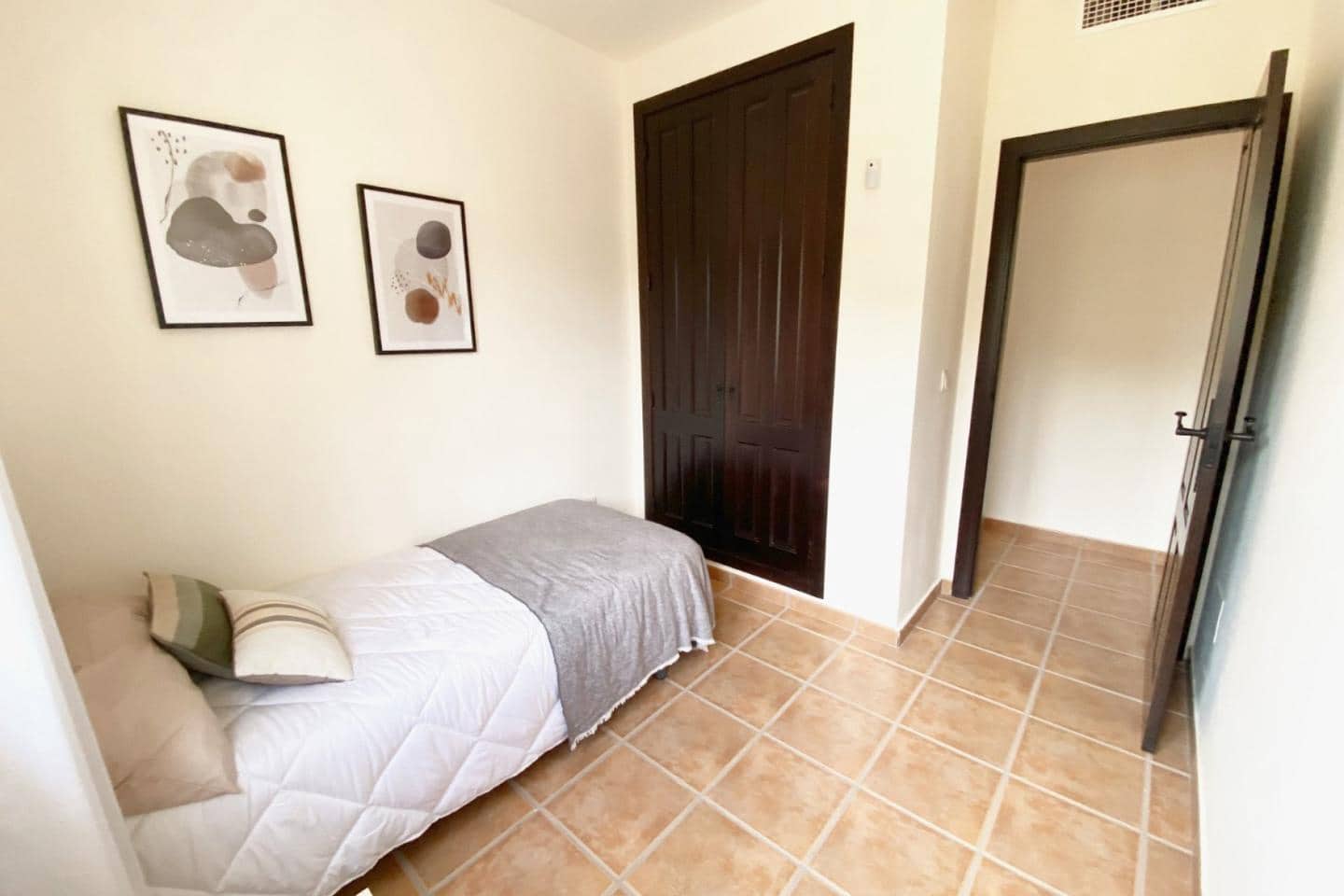 3 makuuhuone Huvila myytävänä paikassa Las Palas mukana uima-altaan 
autotalli - 315 000 € (Ref: 9778579)