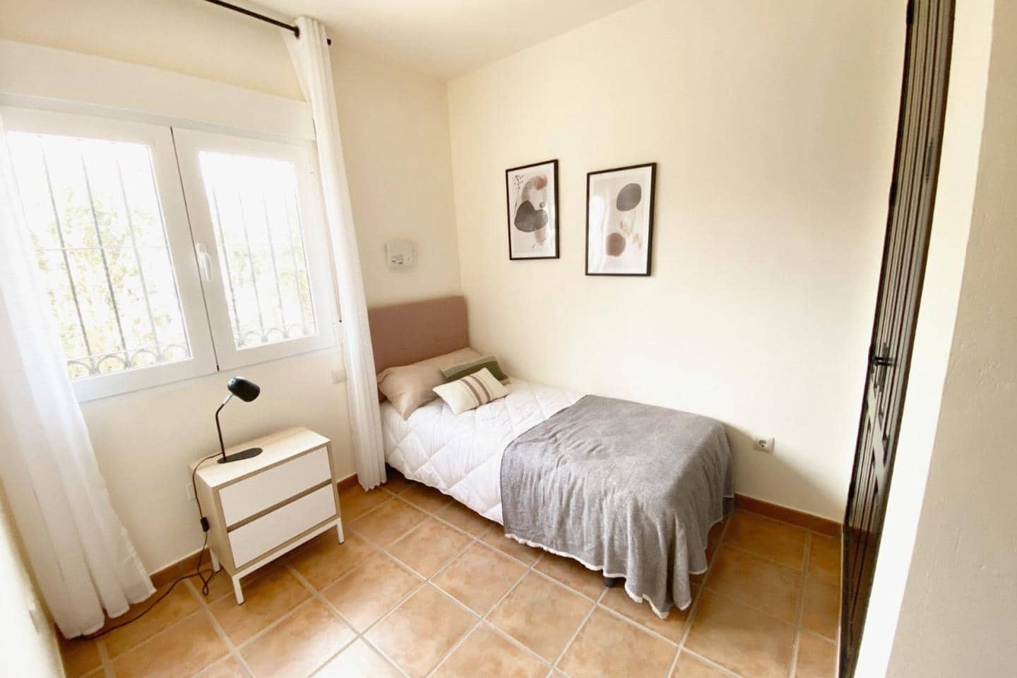 3 makuuhuone Huvila myytävänä paikassa Las Palas mukana uima-altaan 
autotalli - 315 000 € (Ref: 9778579)