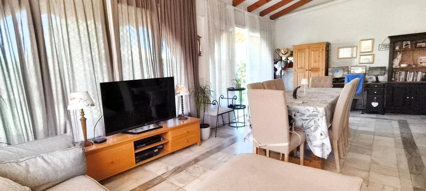 3 bedroom Villa for sale in Vera with pool garage - € 535,000 (Ref: 9816365)