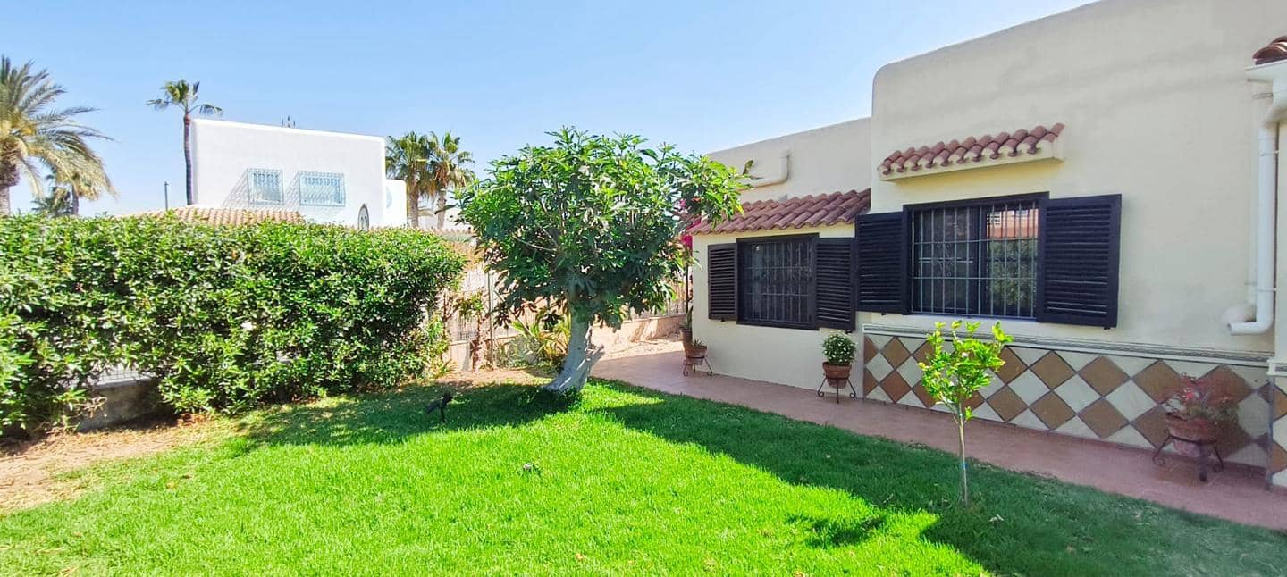 3 bedroom Villa for sale in Vera with pool garage - € 535,000 (Ref: 9816365)