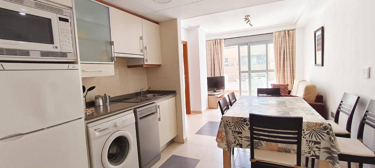 2 Zimmer Ferienwohnung in Vera mit Pool Garage - 900 € (Ref: 9821024)