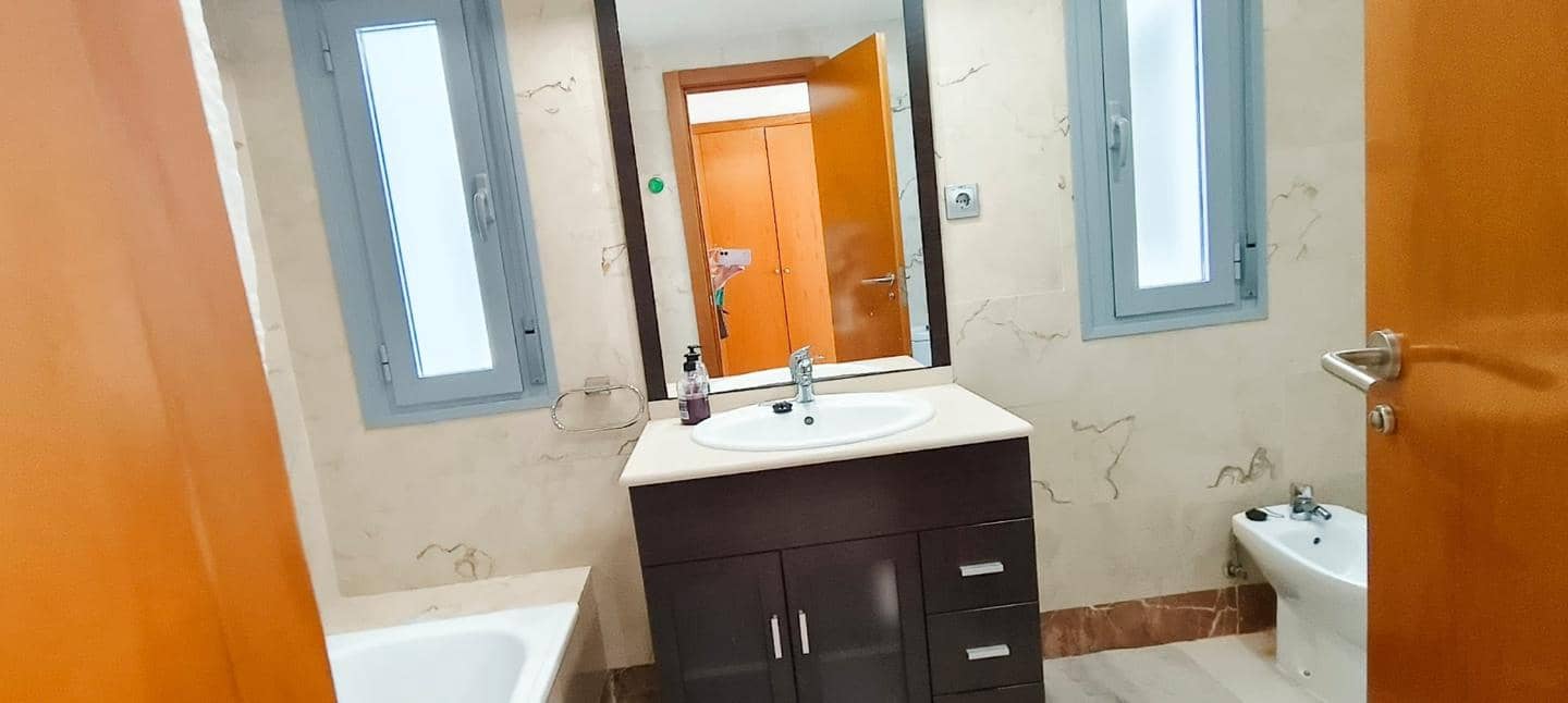 2 Zimmer Ferienwohnung in Vera mit Pool Garage - 900 € (Ref: 9821024)