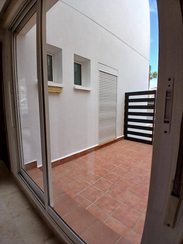Piso de 2 habitaciones en Vera en alquiler con piscina garaje - 700 € (Ref: 9826854)