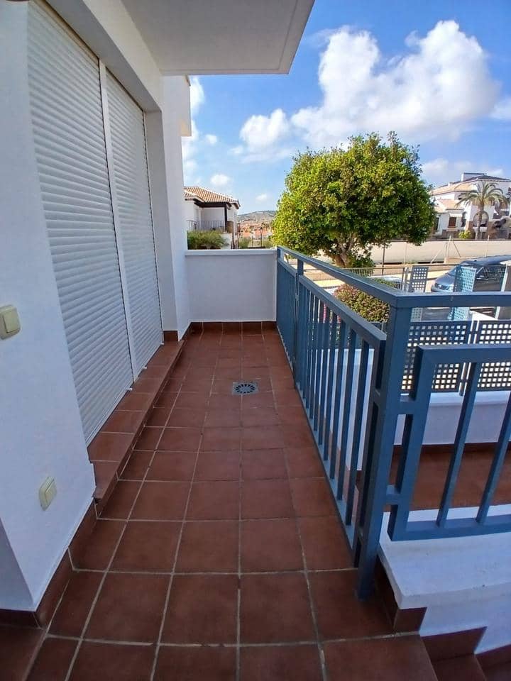 Piso de 2 habitaciones en Vera en alquiler con piscina garaje - 700 € (Ref: 9826854)
