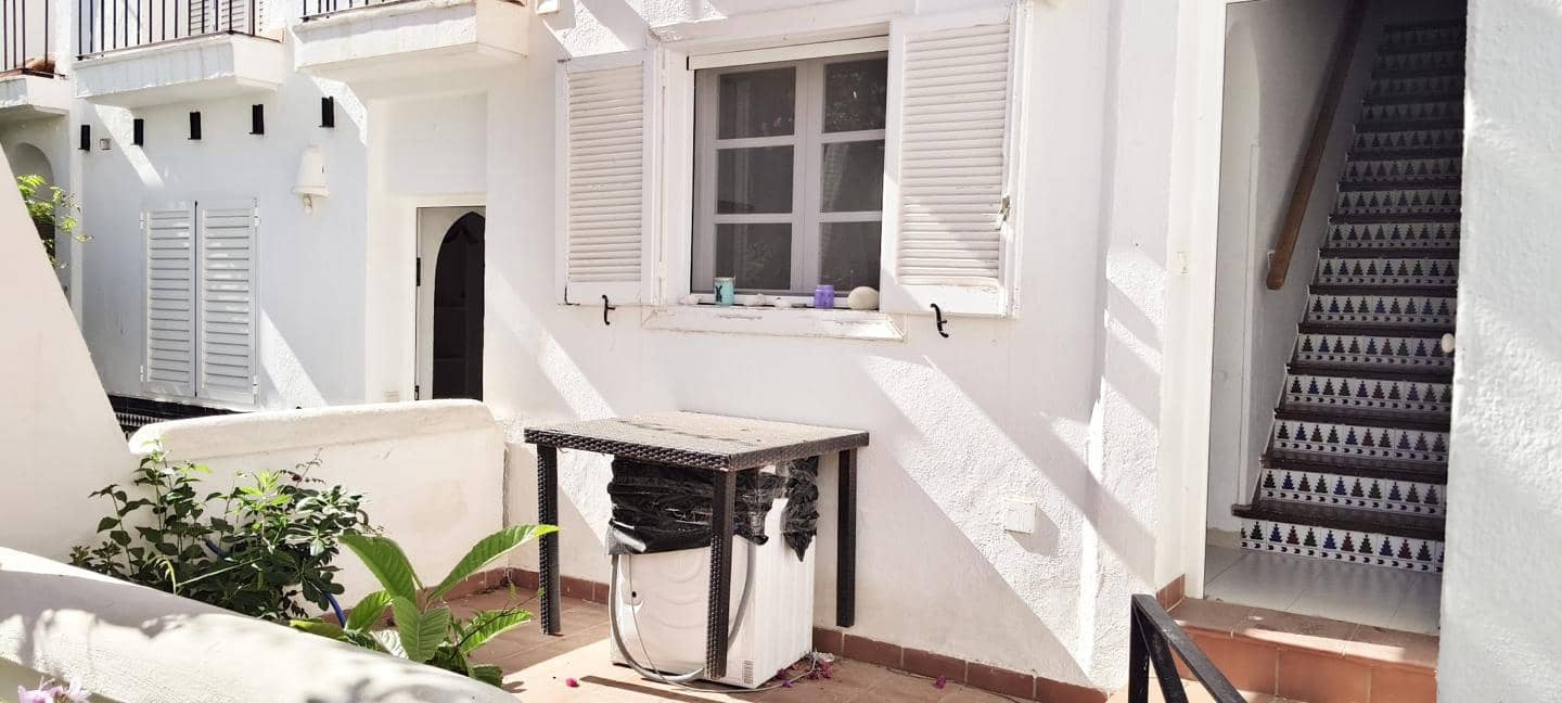 2 bedroom Bungalow for sale in Mojacar with pool garage - € 299,000 (Ref: 9838722)