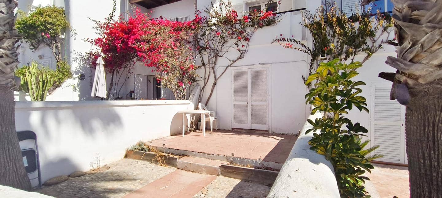 2 bedroom Bungalow for sale in Mojacar with pool garage - € 299,000 (Ref: 9838722)