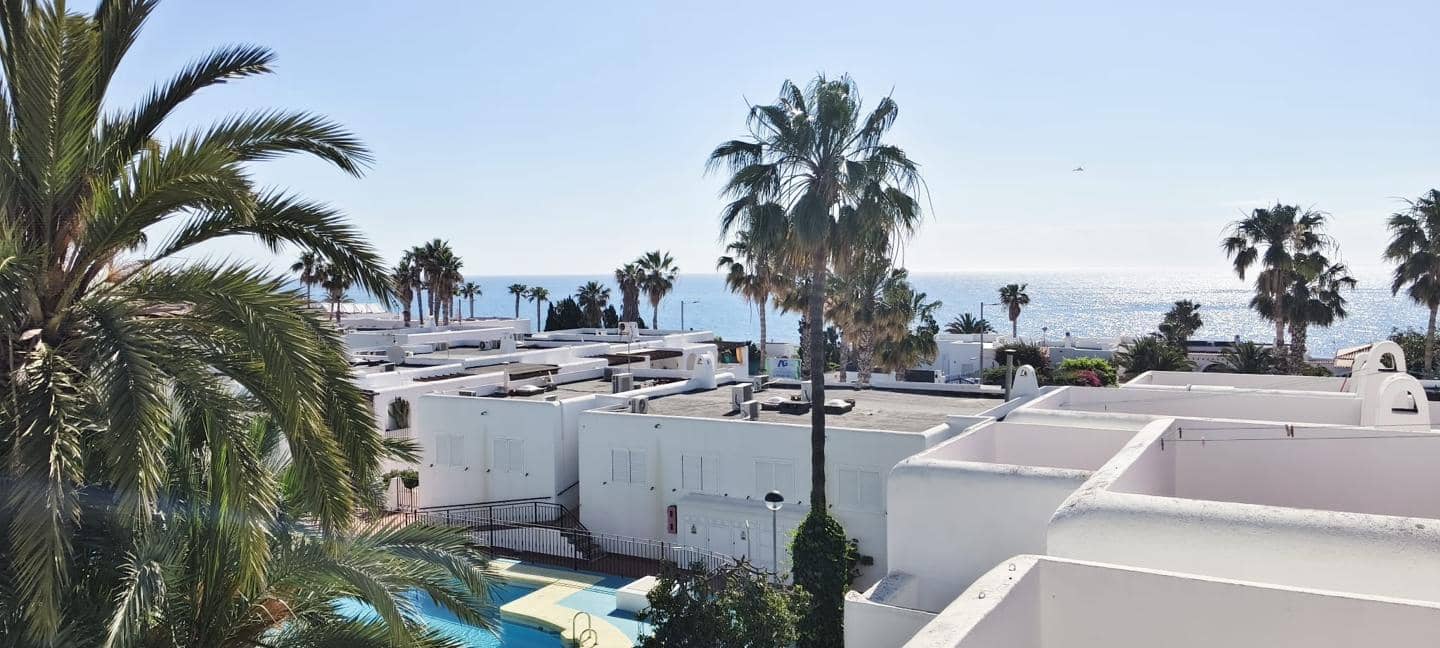 2 bedroom Bungalow for sale in Mojacar with pool garage - € 299,000 (Ref: 9838722)