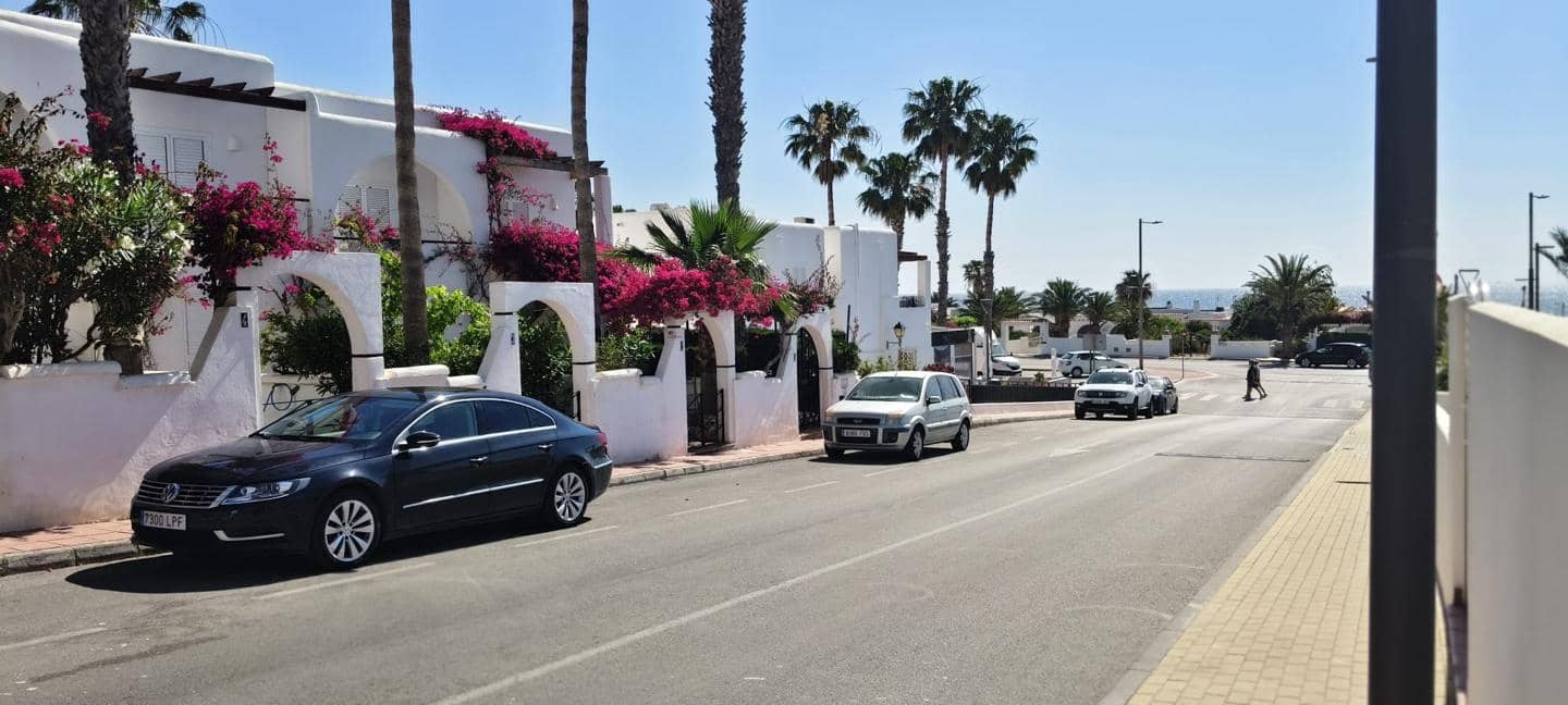 2 bedroom Bungalow for sale in Mojacar with pool garage - € 299,000 (Ref: 9838722)