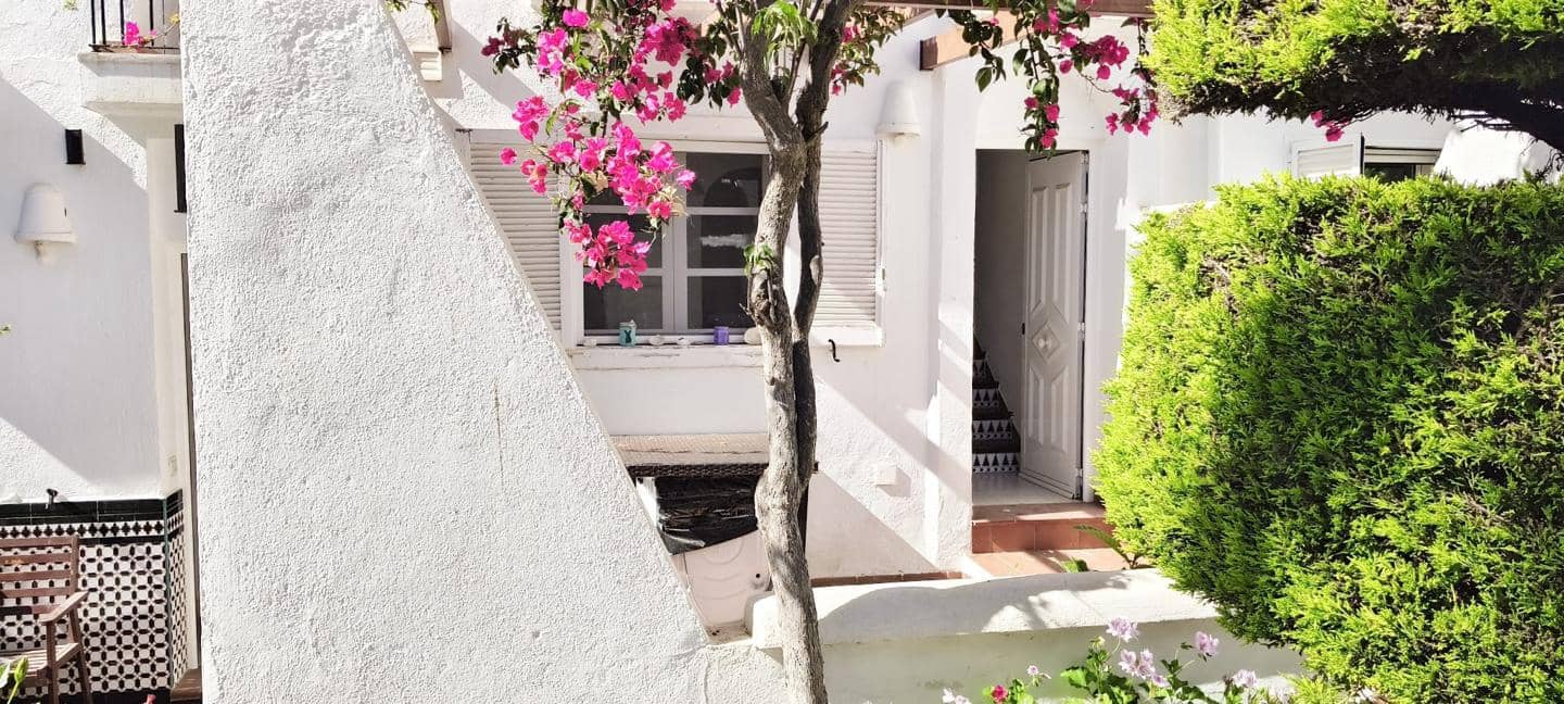2 bedroom Bungalow for sale in Mojacar with pool garage - € 299,000 (Ref: 9838722)