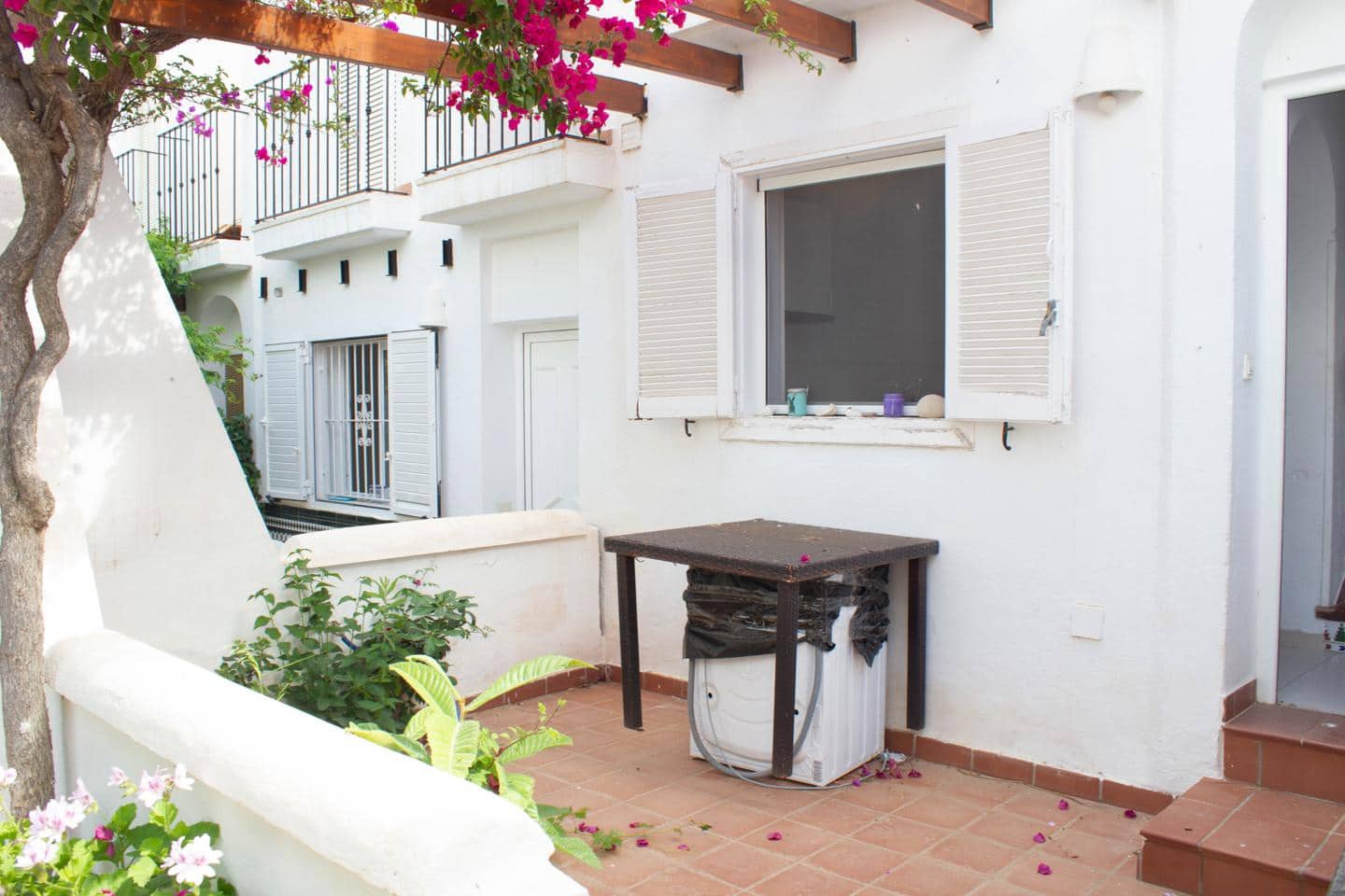 2 bedroom Bungalow for sale in Mojacar with pool garage - € 299,000 (Ref: 9838722)