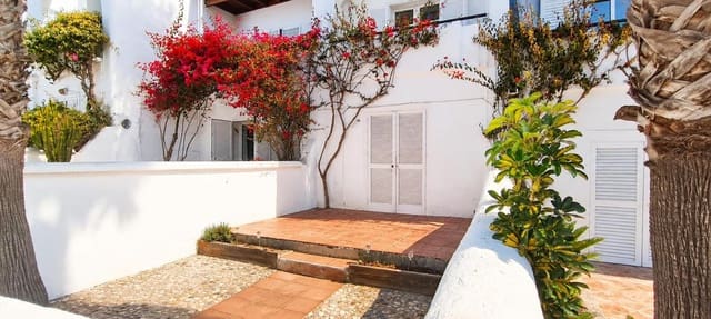 2 bedroom Bungalow for sale in Mojácar with pool garage - € 299,000 (Ref: 9838722)