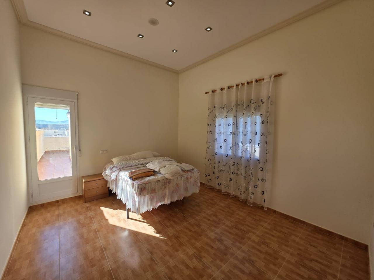 4 chambre Villa/Maison à vendre à Aljariz avec garage - 340 000 € (Ref: 9879685)