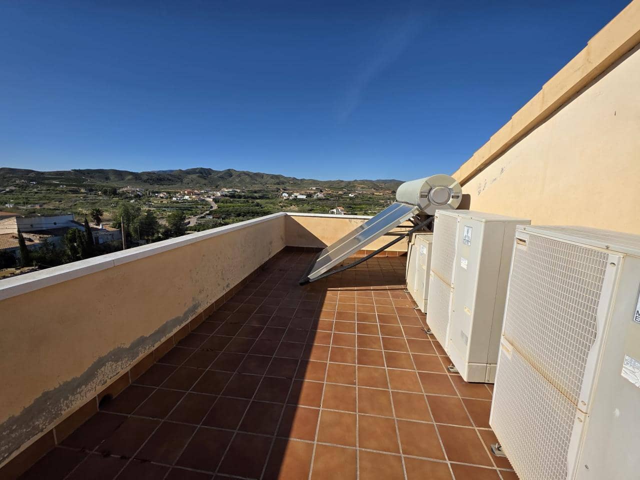 4 chambre Villa/Maison à vendre à Aljariz avec garage - 340 000 € (Ref: 9879685)