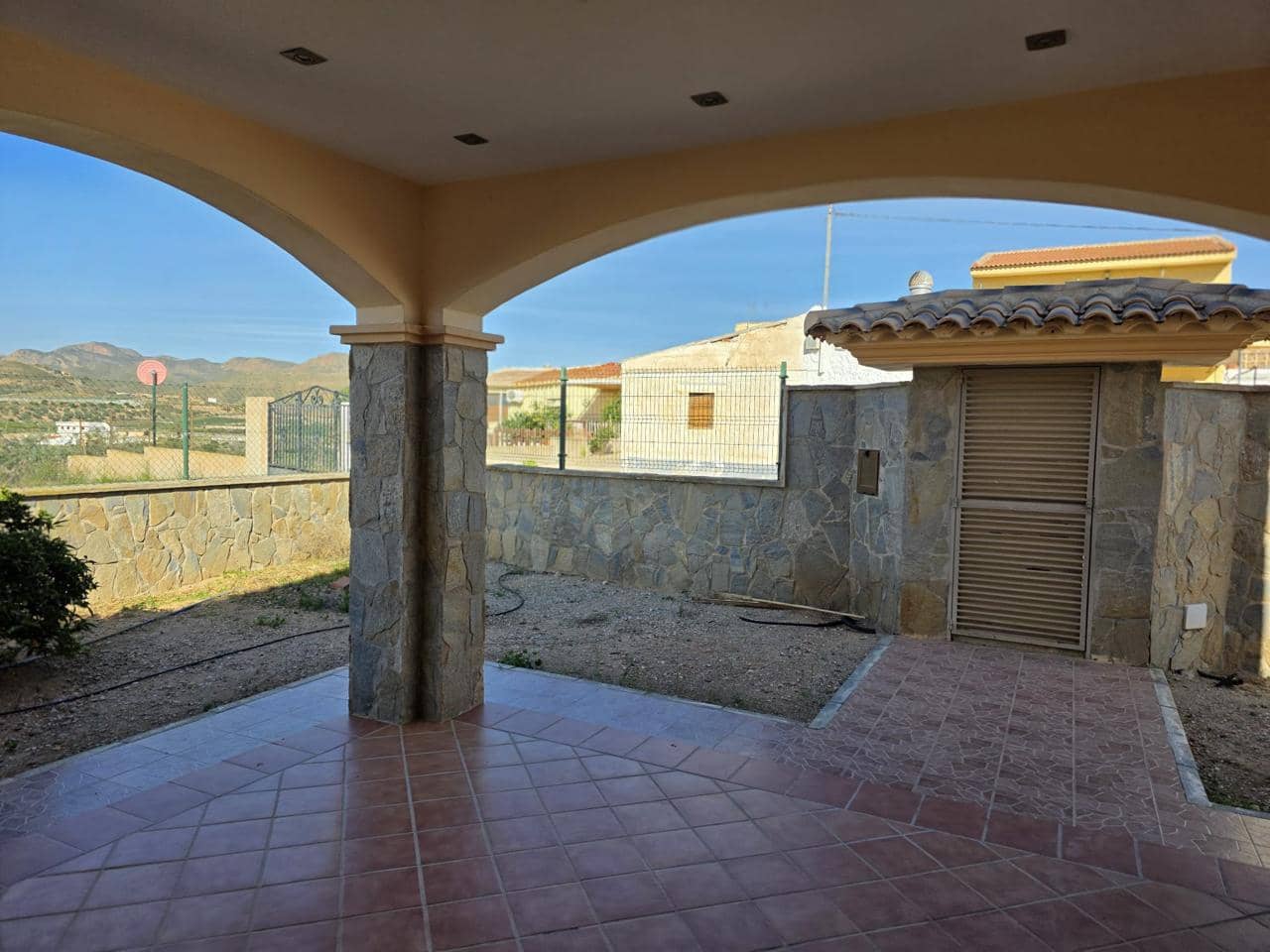 4 chambre Villa/Maison à vendre à Aljariz avec garage - 340 000 € (Ref: 9879685)