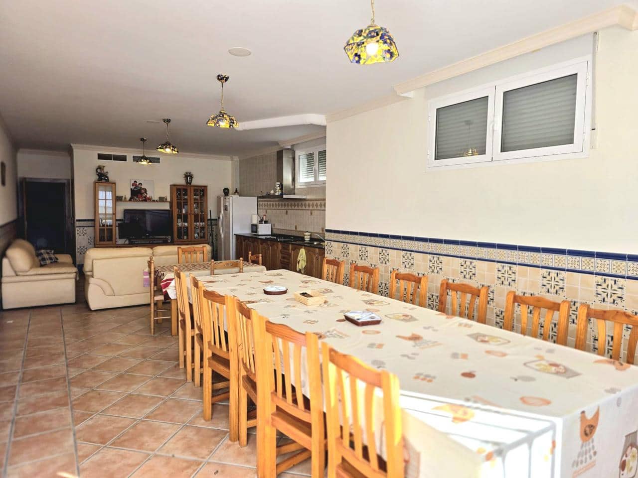 4 bedroom Villa for sale in Aljariz with garage - € 365,000 (Ref: 9879685)