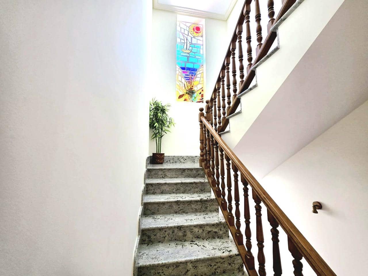 4 bedroom Villa for sale in Aljariz with garage - € 365,000 (Ref: 9879685)