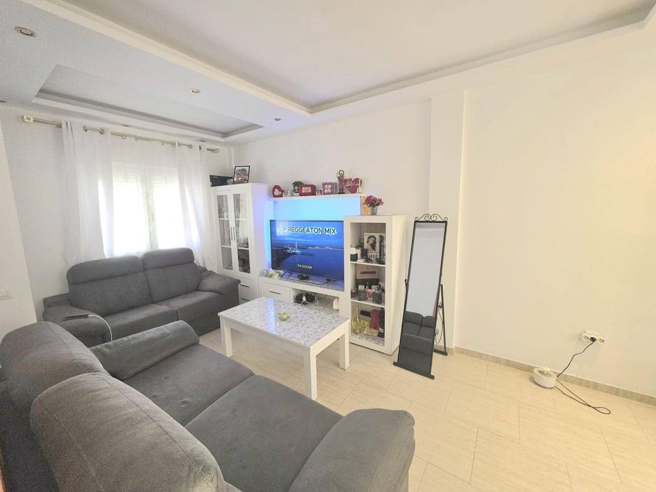 3 sovrum Villa till salu i El Real med pool garage - 198 000 € (Ref: 9889260)