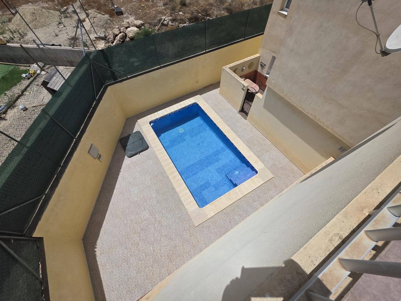 3 chambre Villa/Maison à vendre à El Real avec piscine garage - 211 000 € (Ref: 9889260)