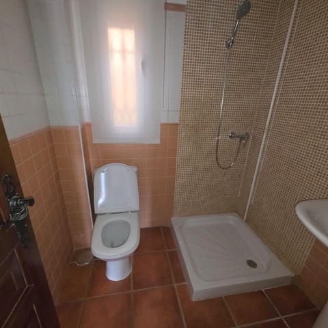 2 quarto Moradia para venda em Cuevas del Almanzora com piscina garagem - 130 000 € (Ref: 9905163)