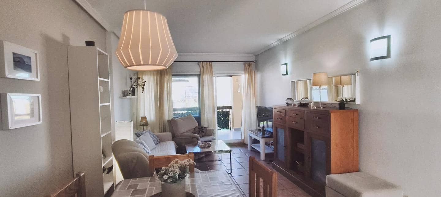 3 slaapkamer Flat voor vakantieverhuur in Vera met zwembad - € 950 (Ref: 9926457)