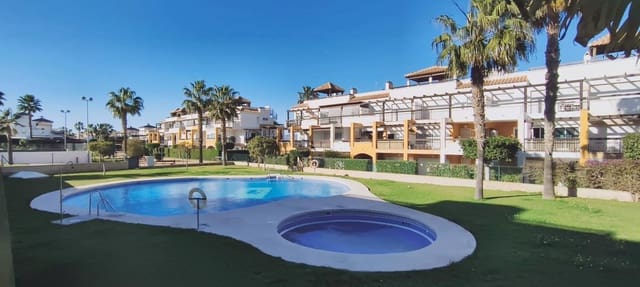 3 slaapkamer Flat voor vakantieverhuur in Puerto Vera - Las Salinas, Vera met zwembad - € 950 (Ref: 9926457)