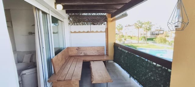 3 slaapkamer Flat voor vakantieverhuur in Puerto Vera - Las Salinas, Vera met zwembad - € 950 (Ref: 9926457)