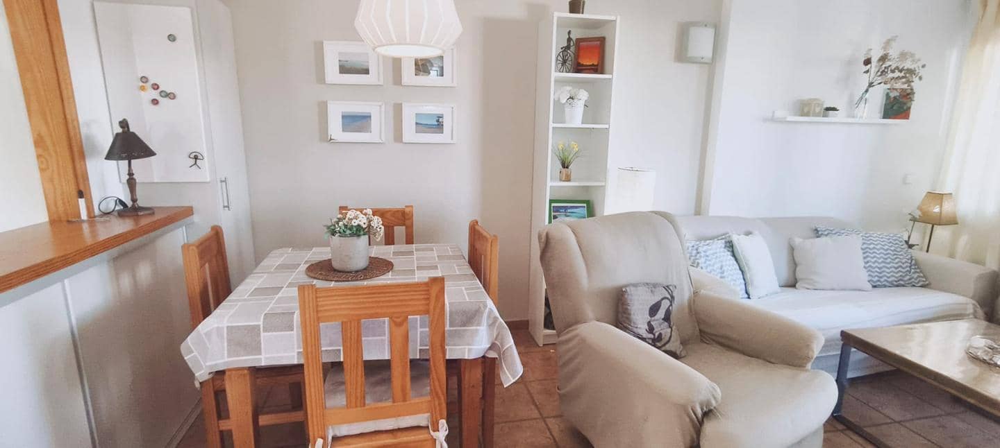 3 slaapkamer Flat voor vakantieverhuur in Vera met zwembad - € 950 (Ref: 9926457)