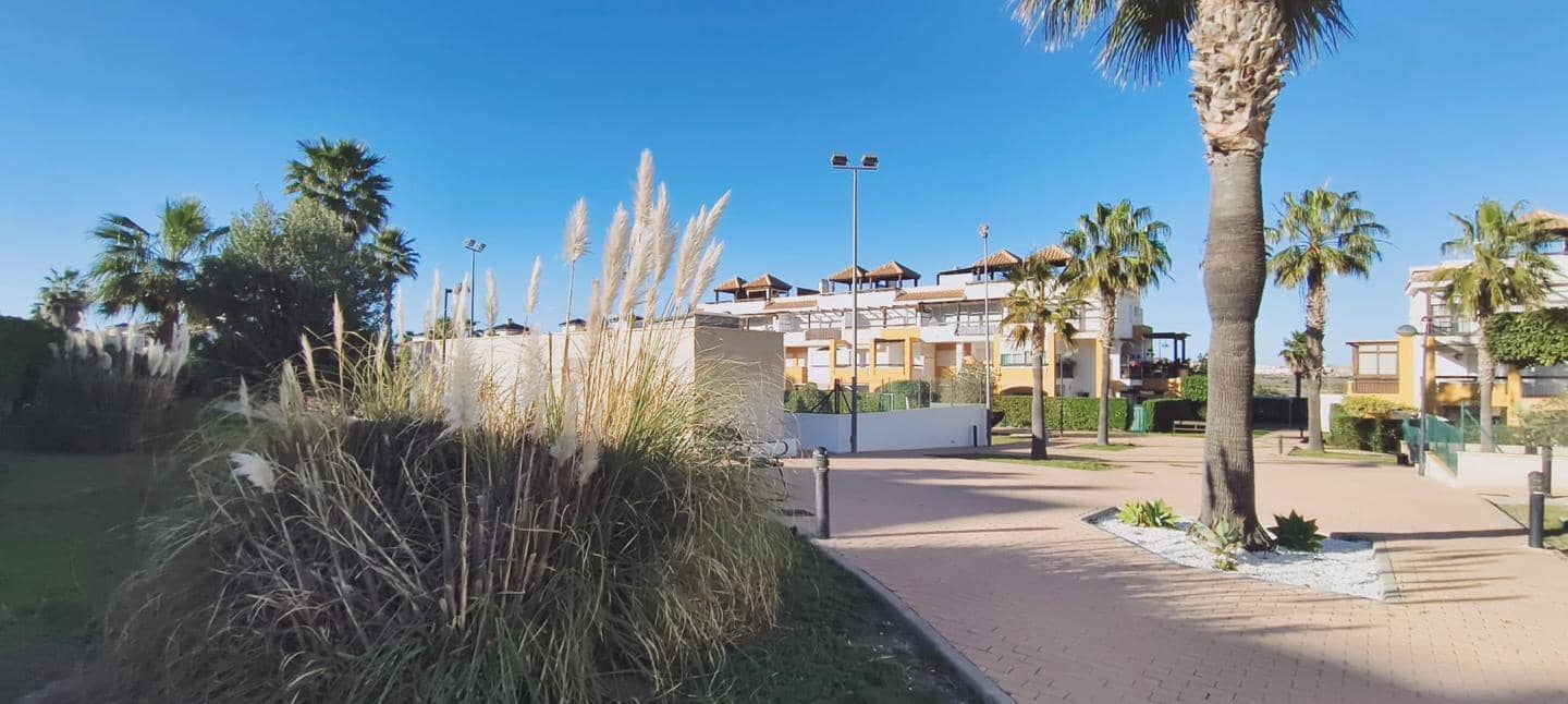 3 slaapkamer Flat voor vakantieverhuur in Vera met zwembad - € 950 (Ref: 9926457)