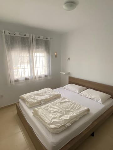 Piso de 1 habitación en Las Marinas - Pueblo Laguna, Vera en alquiler vacacional con piscina - 665 € (Ref: 9986124)