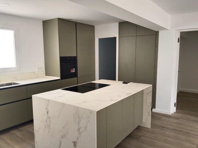 Appartement de Plage de 3 chambres à louer à Portocolom, Felanitx - 2 000 € (Ref: 10022752)