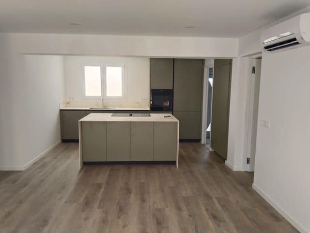 Appartement de Plage de 3 chambres à louer à Portocolom, Felanitx - 2 000 € (Ref: 10022752)