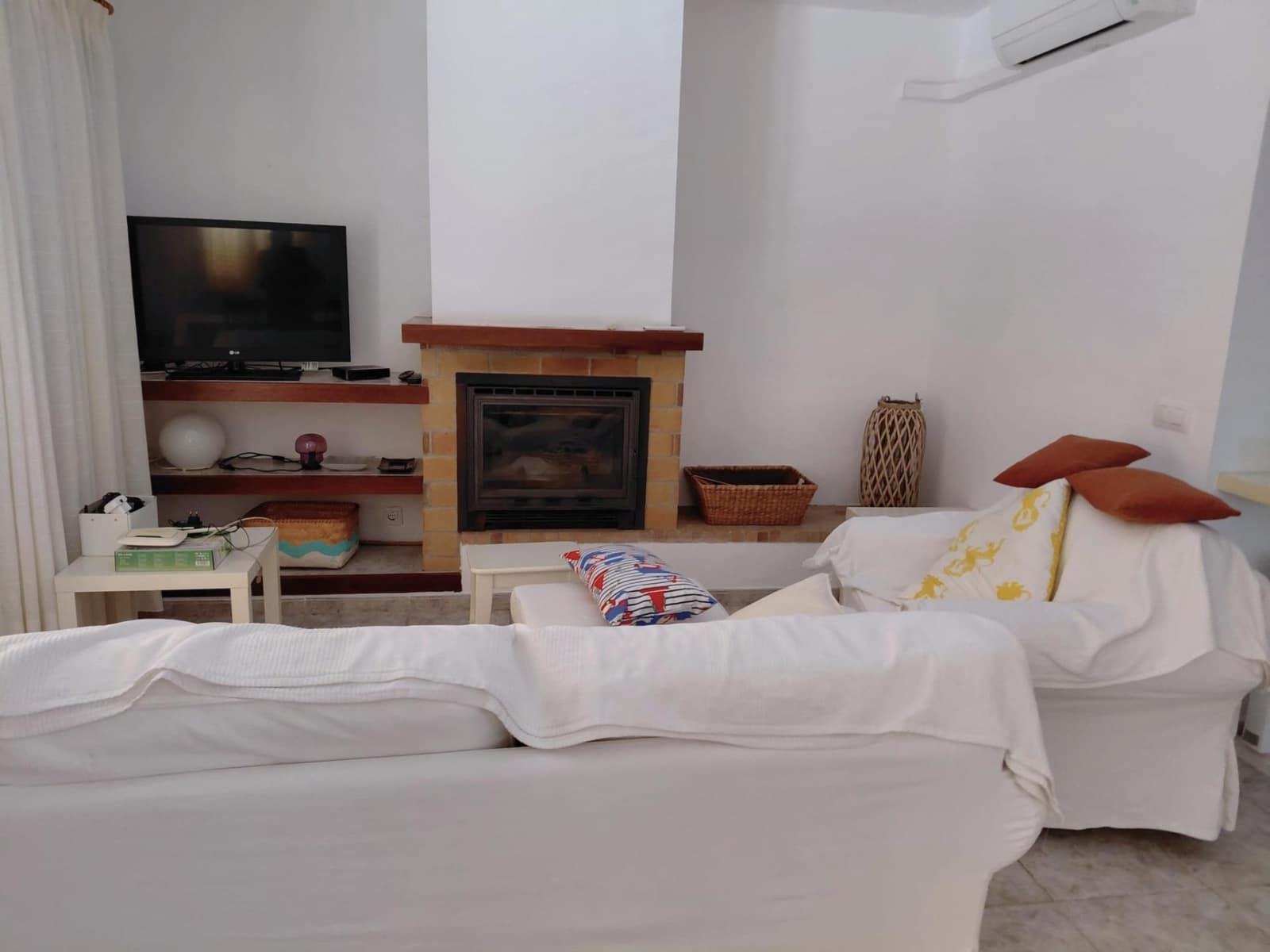 3 soverom Leilighet til leie i Portocolom - € 1 800 (Ref: 10059440)